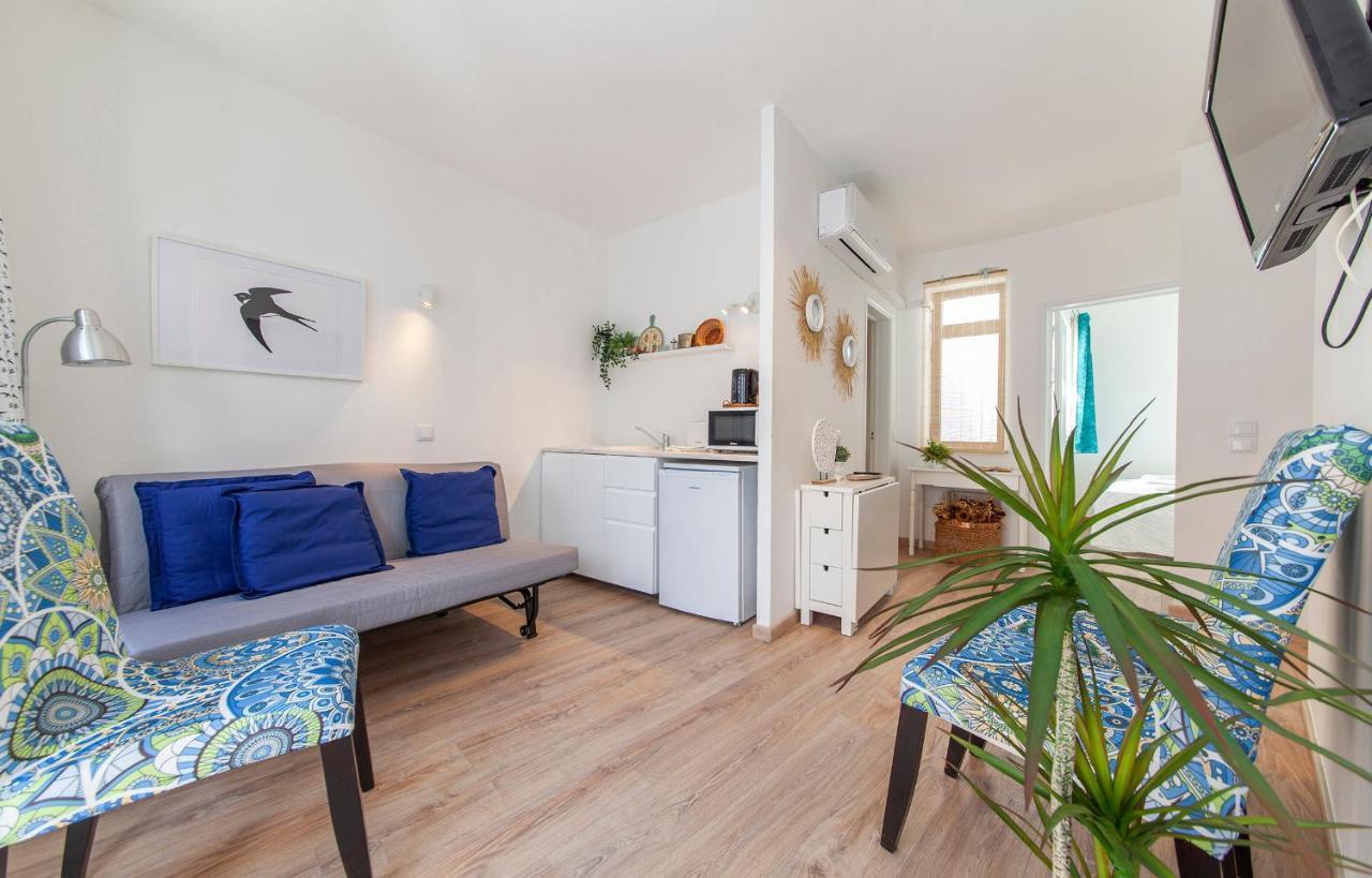 B48 - Olive Tree Street 2 Bed Flat Apartment ลากอส ภายนอก รูปภาพ