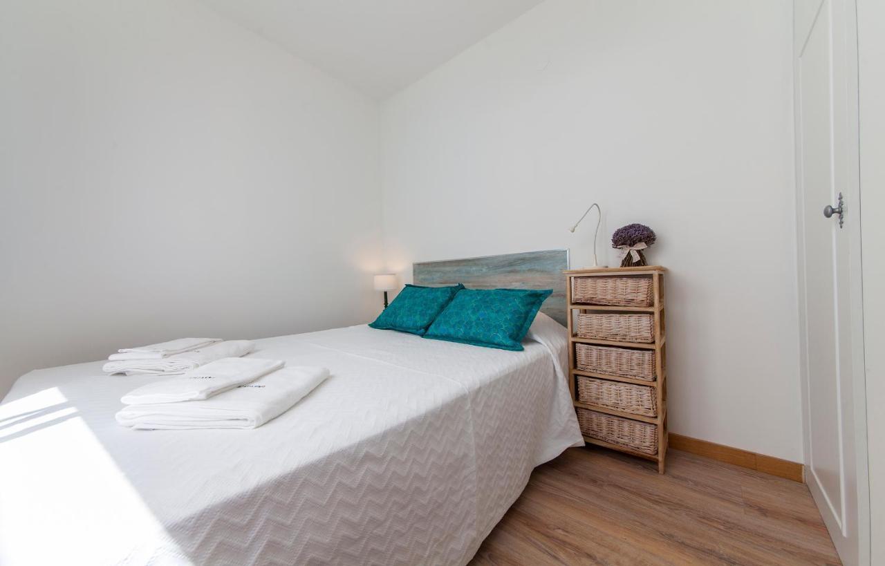 B48 - Olive Tree Street 2 Bed Flat Apartment ลากอส ภายนอก รูปภาพ