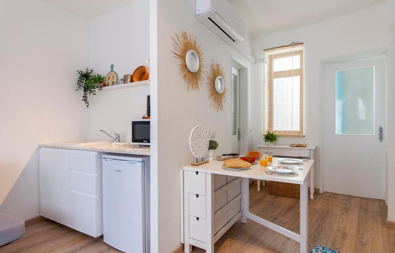 B48 - Olive Tree Street 2 Bed Flat Apartment ลากอส ภายนอก รูปภาพ